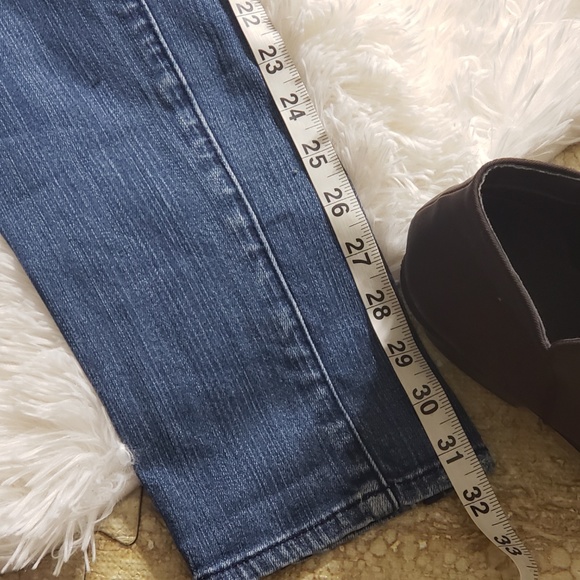 Seven7 Jeans Sz 4 Straight Leg Medium Wash - Picture 2 of 7